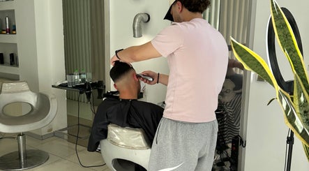 NTB-Nektar the barber