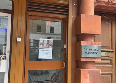 Entrance of KHUN MAI THAI MASSAGE at Cathedral Mansions, London, England, GB.
