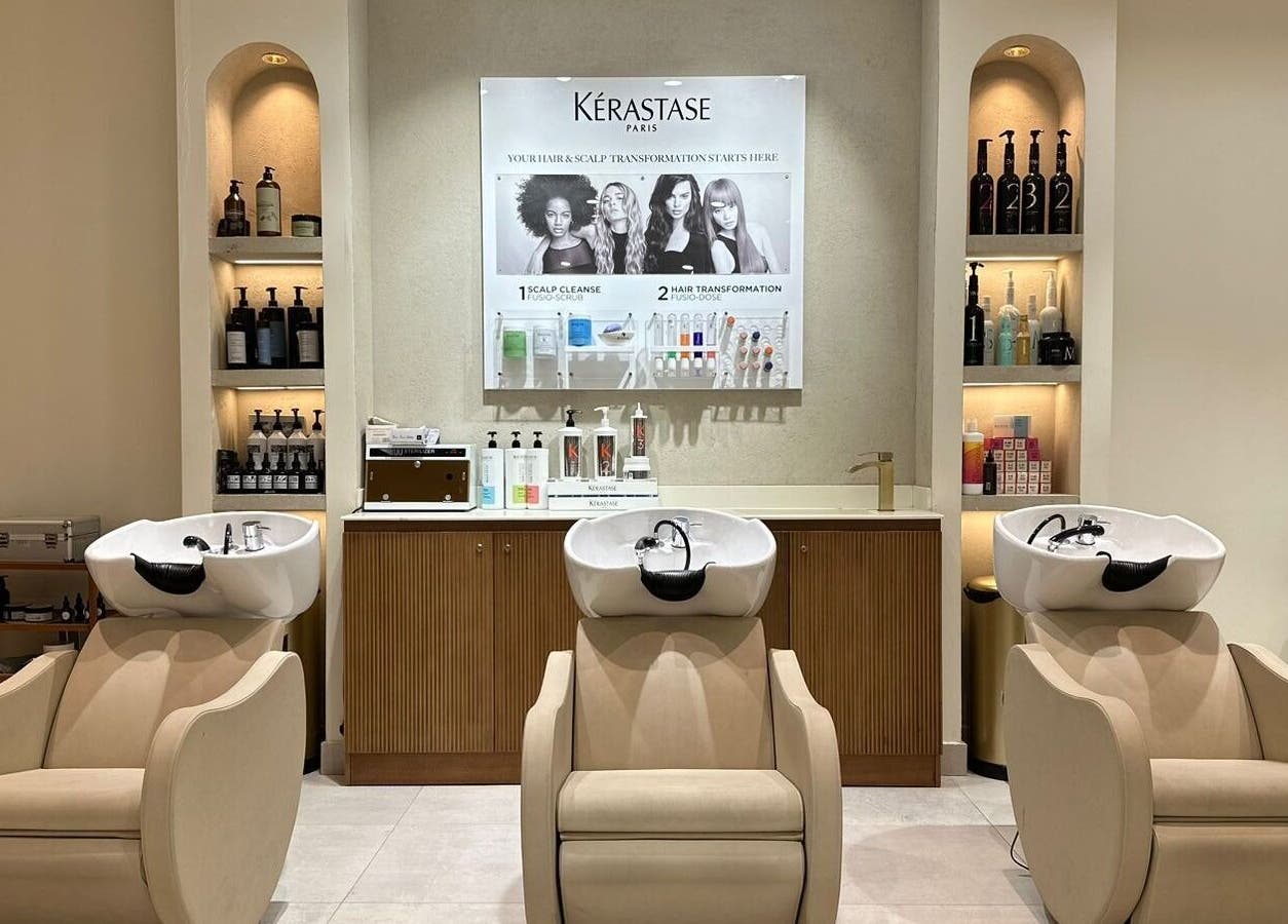 مقاعد غسيل شعر فاخرة في Diamond Beauty By Rahati | دايموند بيوتي، الرياض، منطقة الرياض، السعودية.