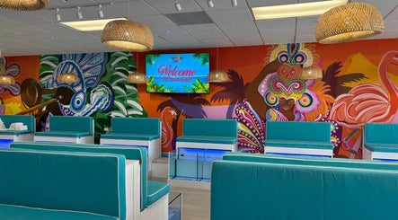 Paradise Pedis Garra Rufa Fish Spa