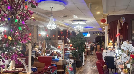 VIP Nails and Spa Official