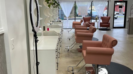 Magnolias Hair Studio