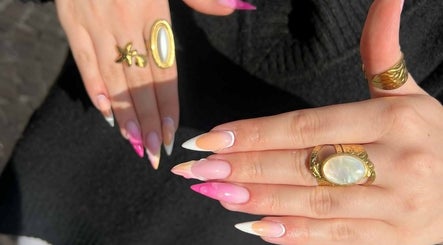 Imagen 2 de Nails evasion