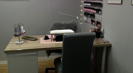 Nails By Caoimhe