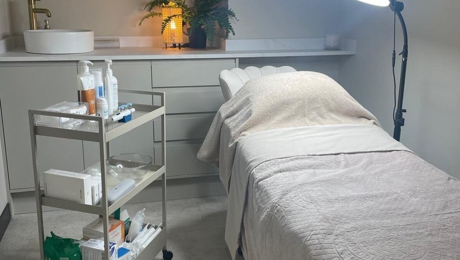 Medermica treatment room with calming decor in Bristol, England, GB, showcasing relaxation and wellness.