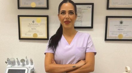 Professional at Sofia Beauty and Spa bh with certificates in Fort Lauderdale, Florida, US.