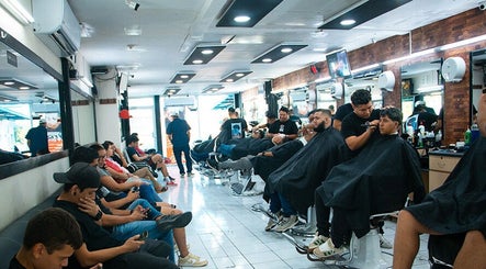 The Blade Barber Shop Sv obrázek 2
