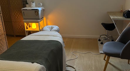 Skin Deep Massage Therapy