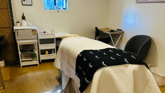 Skin Deep Massage Therapy