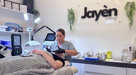 Jayèn Clinic Brighton & Hove image 2