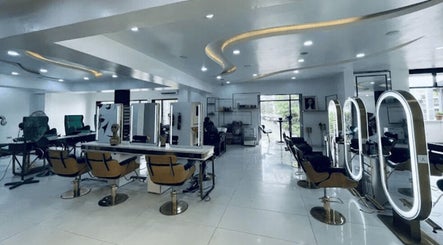 Annish Unisex Salon & Spa
