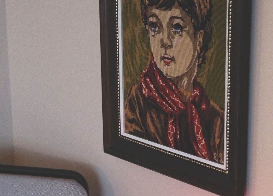 Artistic framed illustration on wall at Rafaëlle Rotunno Massothérapie, Pointe-Claire, Québec, CA.