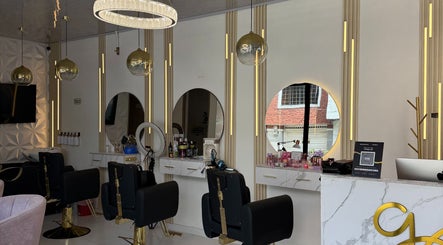 Glamour Haven изображение 2