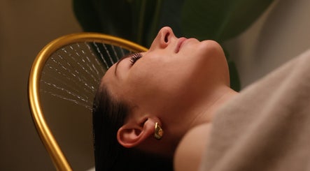 Gili Botanical Head Spa image 3