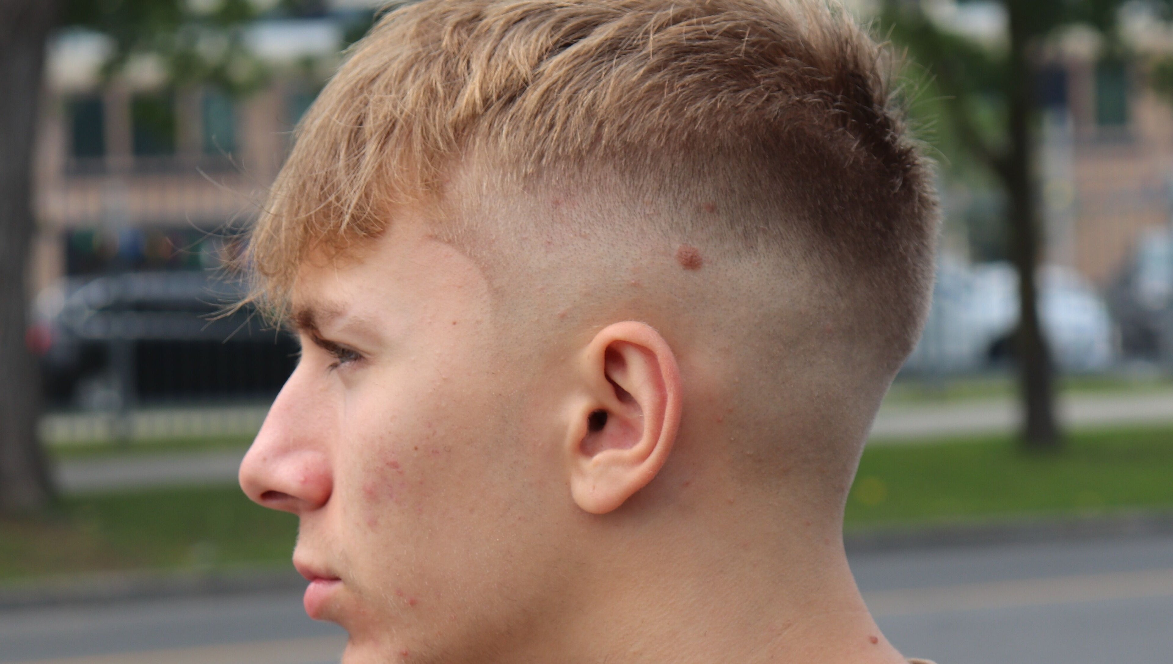 Close-up of a modern fade haircut at Le St-Graal BarberShop, Québec, Québec, CA.
