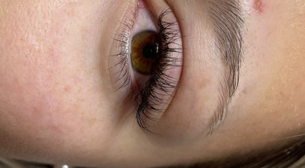 Lashes Ostrava, bild 2
