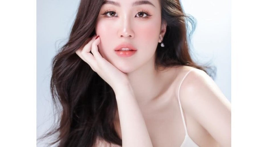 Mitra Beauty Academy image 1