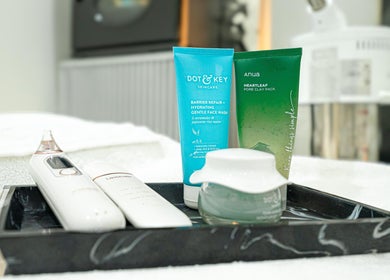 Grooming products on display at Trim & Tame Men Saloon, Dubai, Dubai, AE, showcasing skincare and grooming.