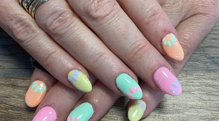 Nails By Bess, bilde 3
