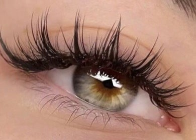 Close-up of eye with dramatic lashes at Nail Art Welly, Wellington, NZ.
