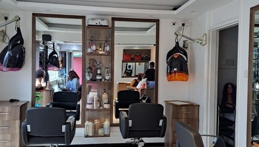 Teamwow beauty salon imej 1