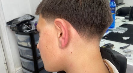 Barbering by Zak