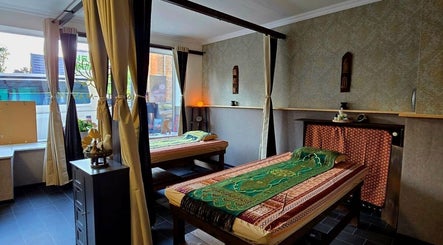 M&J Thai-Massage image 2