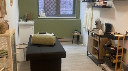 Halo of Head Spa