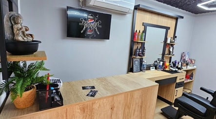 Hustle Barbershop