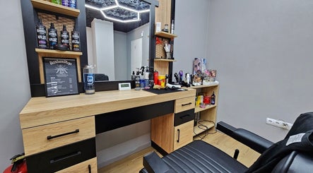 Hustle Barbershop, bilde 2