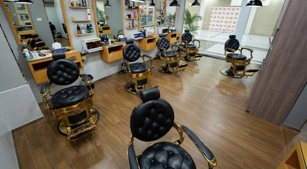 Gambar Fine Cuts Barbershop 2
