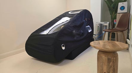 Hyperbaric oxygen chamber at Oxygen Cove Cork, located in Cork, County Cork, IE, for enhanced wellness therapies.