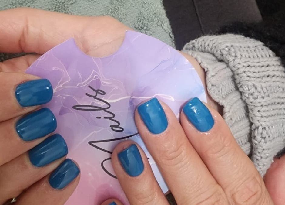 Vibrant blue nails at ZamZam Nails & Beauty, Cape Town, Western Cape, ZA, showcasing expert manicure.