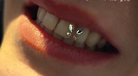 Les cils de No image 3
