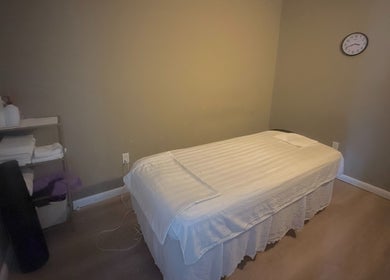 Relaxing massage room setup at Stony Brook, Stony Brook, New York, US.