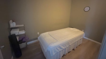 Relaxing massage room setup at Stony Brook, Stony Brook, New York, US.