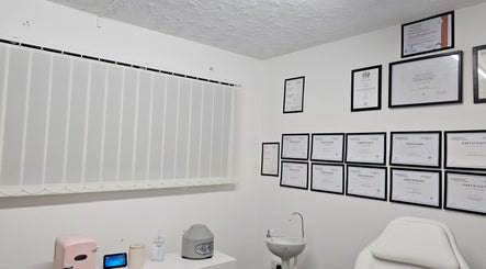 MEDIXGLOW clinic billede 2