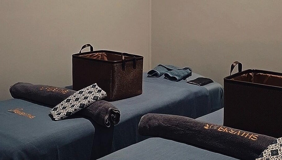 Elegant massage setup at 7Breaths Massage Boutique, Auckland, Auckland, NZ highlighting luxury and relaxation.