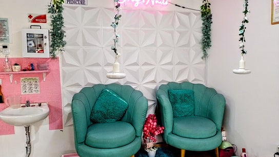 Grey's Nails Spa