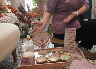 Elegant spa setup at Salus Spa - Home Service - سالس سبا - خدمة منزلية, Jeddah, SA, showcasing beauty and wellness.