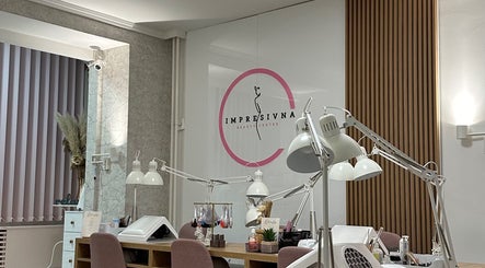 Impresivna i svoja image 2