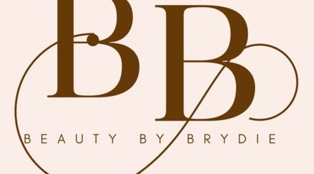 Modern logo of Beauty by Brydie, Thirsk, England, GB, blending style with elegance.