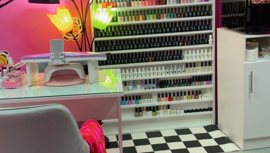 صورة Grownails 1