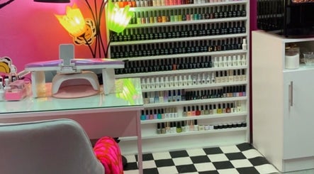 Grownails