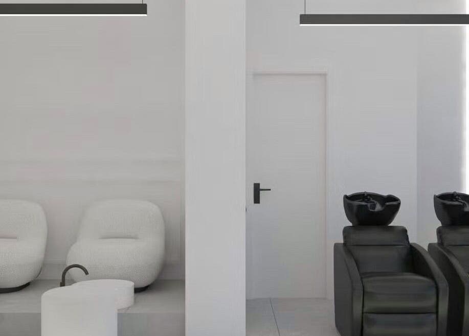 Σύγχρονος καλαίσθητος χώρος στο Medusa Nea Smirni, Νέα Σμύρνη, GR με πολυτελείς θέσεις περιποίησης.