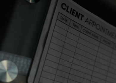 Appointment schedule at Beauty Place, Reykjavík, Reykjavíkurborg, IS showcasing client bookings.