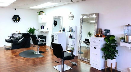 Elle Salon and Spa