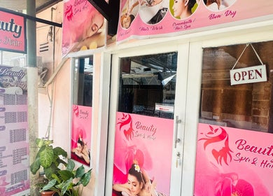 Pintu masuk Beauty Spa & Hair Gili Trawangan di Nusa Tenggara Barat, dekorasi modern dan santai.