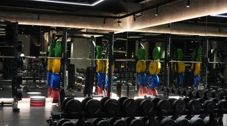 FLEX GYM BGC image 3