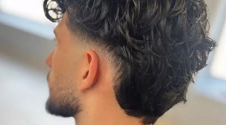 Ritzys - Mens Haircut Windsor, bilde 2